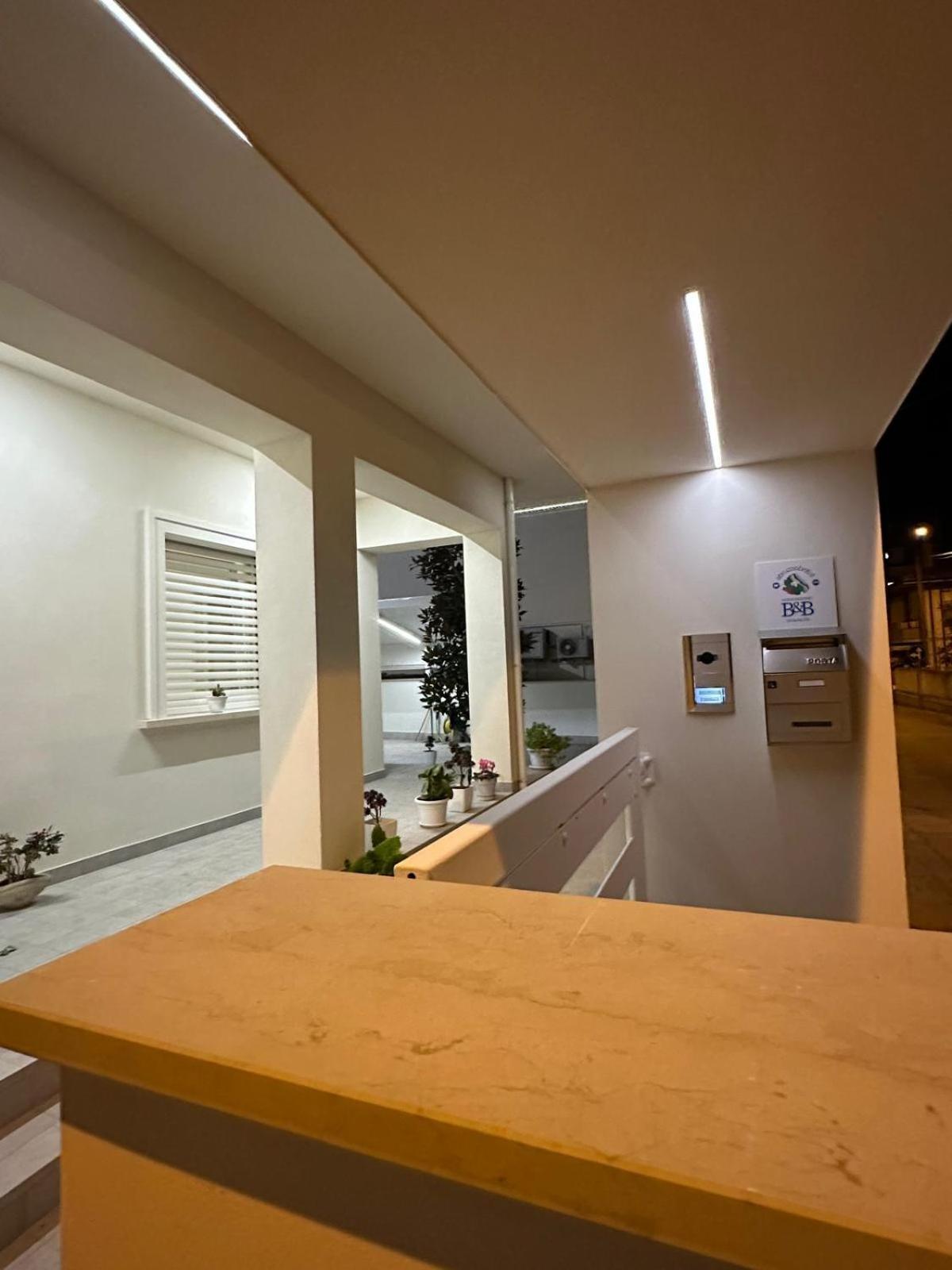 White B&B Pagliare Экстерьер фото